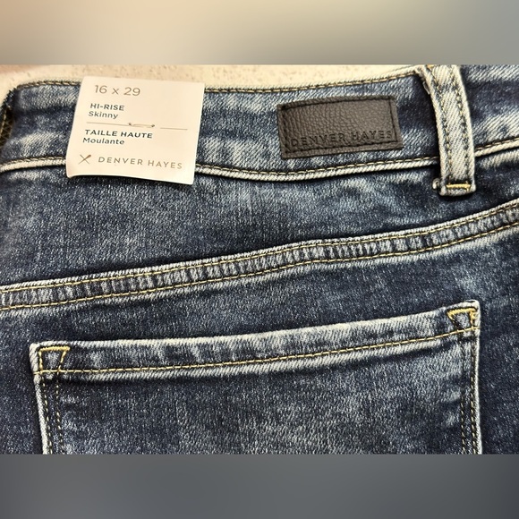 ✨NWT✨ Denver Hayes: Women’s Hi-Rise Skinny Jeans- Size 16x29 - Picture 7 of 12